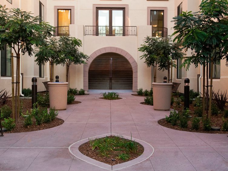 USD Mission Apartments